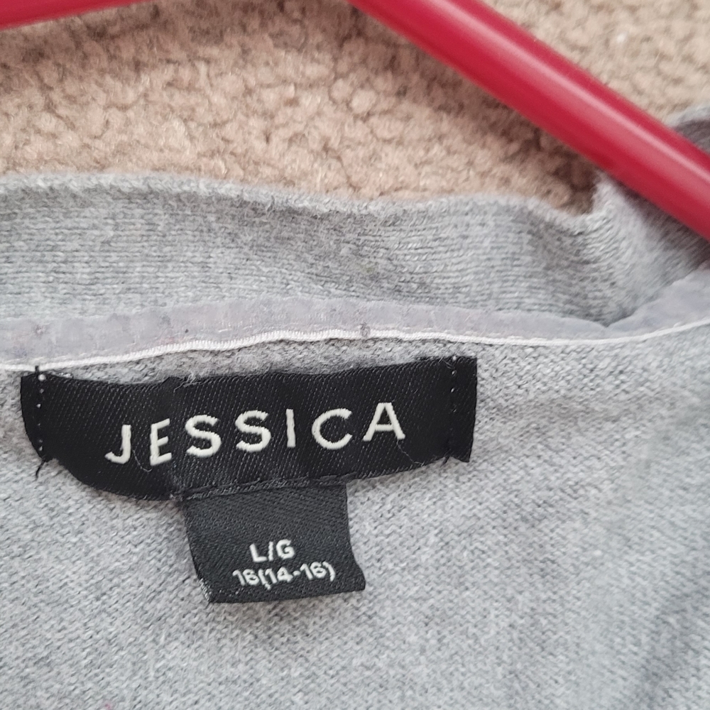 Clothes - Picture 2 of 2